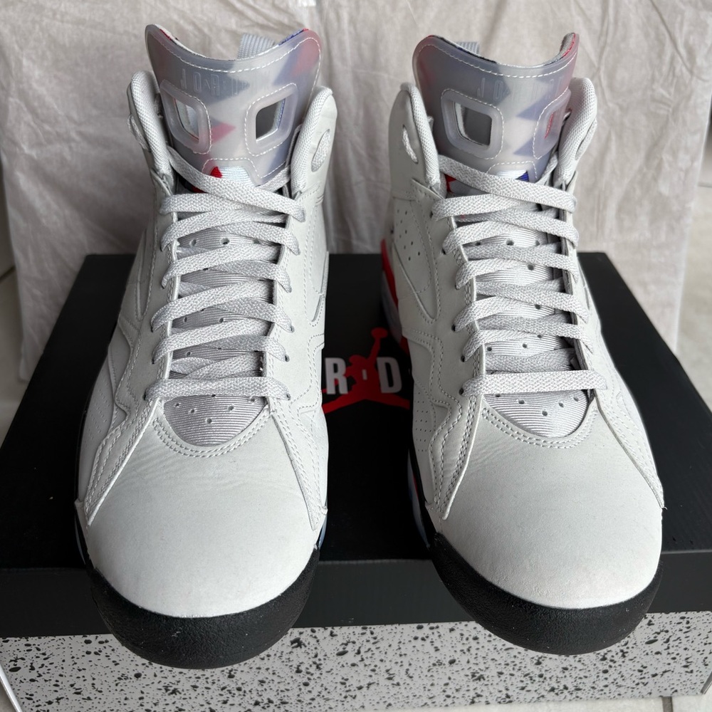 Men’s Size 12 Air Jordan MVP “Raptors Home” - Picture 8 of 13